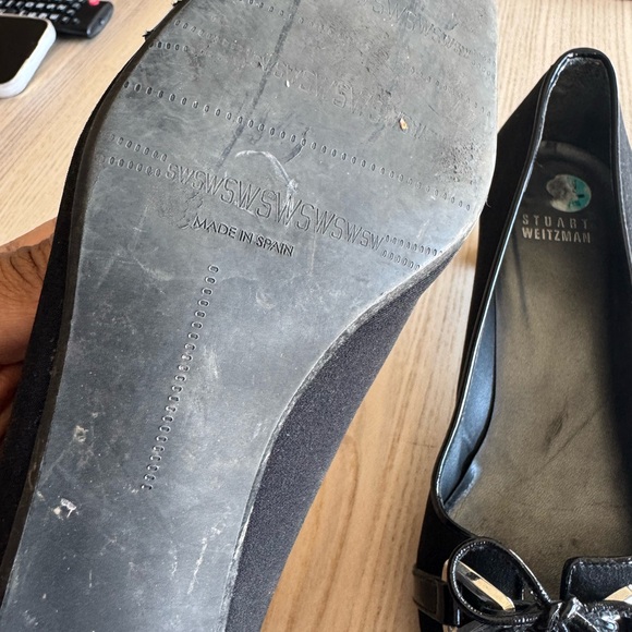 Stuart Weitzman Black Patent & Leather Bow Pumps - Picture 4 of 6